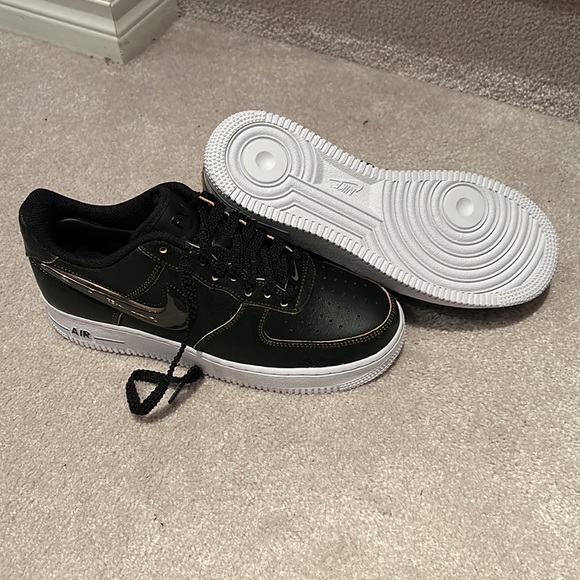 Nike Air Force 1 BHM - future movement collection. - Picture 4 of 6